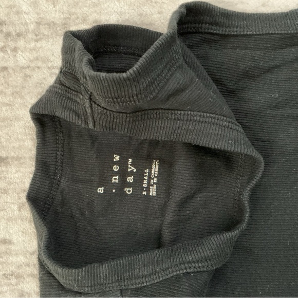 Back Tank - Picture 3 of 3